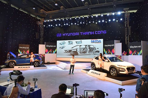  Tại Việt Nam, Hyundai Kona có 3 phiên bản.