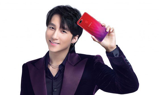 Ca sĩ Sơn Tùng cũng góp phần đưa F9 vào kỷ lục Ca sĩ Sơn Tùng cũng góp phần đưa F9 vào kỷ lục