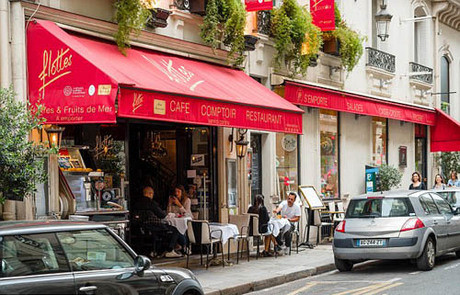  Flottes - quán ăn hai cha con Glover đã ăn tối tại Paris. Ảnh: Alamy Photo stock.