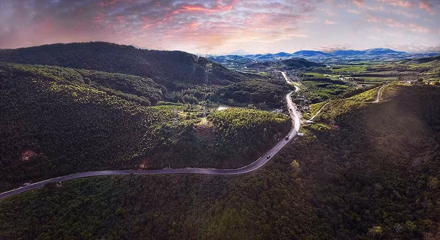  Đèo An Khê nhìn từ trên cao. Ảnh: Phan Nguyên