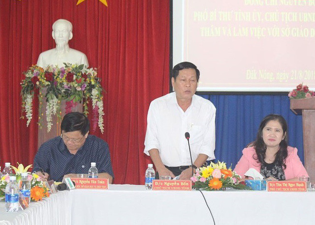 Chủ tịch UBND tỉnh Đắk Nông chỉ đạo tiếp tục ký hợp đồng để giải quyết tình trạng thiếu giáo viên