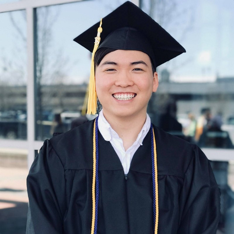 Trần Bạch Hải từng tốt nghiệp hạng ưu của Khoa toán thống kê, Trường Đại hoc Michigan (Mỹ)