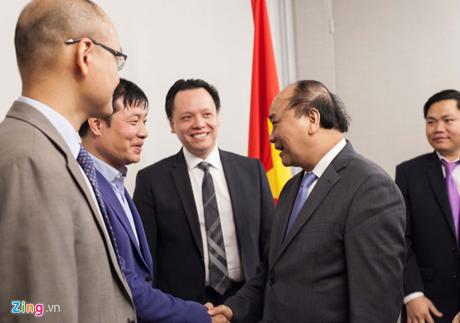 Thủ tướng Nguyễn Xuân Phúc trong một cuộc gặp gỡ các trí thức người Việt ở nước ngoài. Ảnh: Thanh Tuấn.