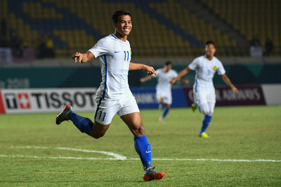 Người hùng của U23 Malaysia - Safawi Rashid lập cú đúp bàn thắng Người hùng của U23 Malaysia - Safawi Rashid lập cú đúp bàn thắng