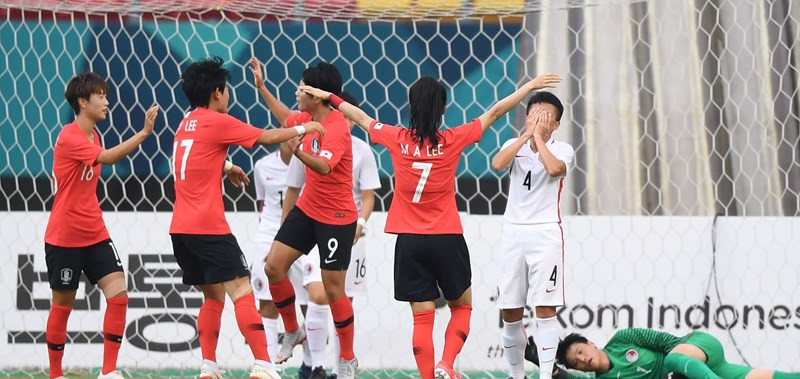 Hàn Quốc thắng dễ Hong Kong.