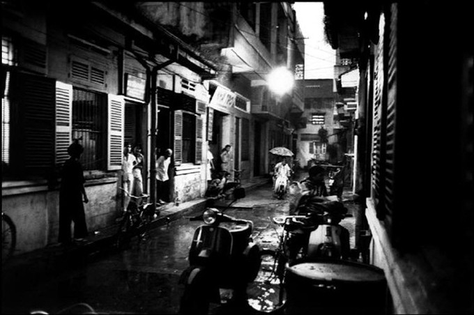  Ngày nay, Chợ Lớn được dùng để chỉ vùng đất bao gồm quận 5, quận 6, quận 10 và một phần của quận 11. Trong đó quận 5 là khu vực sinh sống chủ yếu của cộng đồng người Việt gốc Hoa.