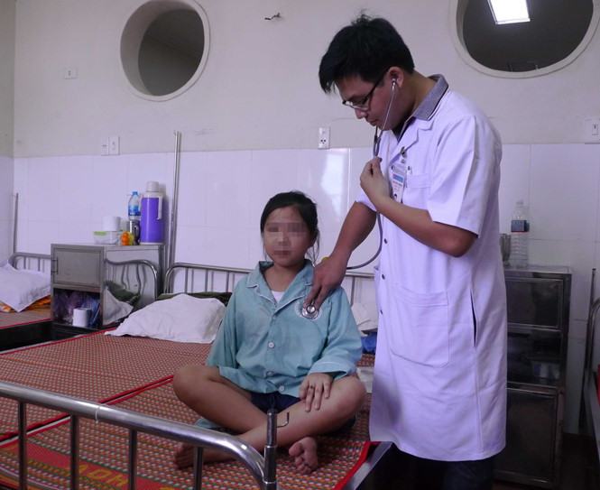 Cháu N. nằm điều trị tại Khoa Da tổng hợp Bệnh viên da liễu T.Ư Quy Hòa Cháu N. nằm điều trị tại Khoa Da tổng hợp Bệnh viên da liễu T.Ư Quy Hòa