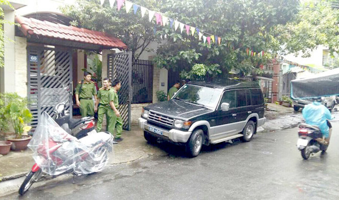 Lực lượng chức năng có mặt tại nhà riêng của ông Phan Ngọc Thạch