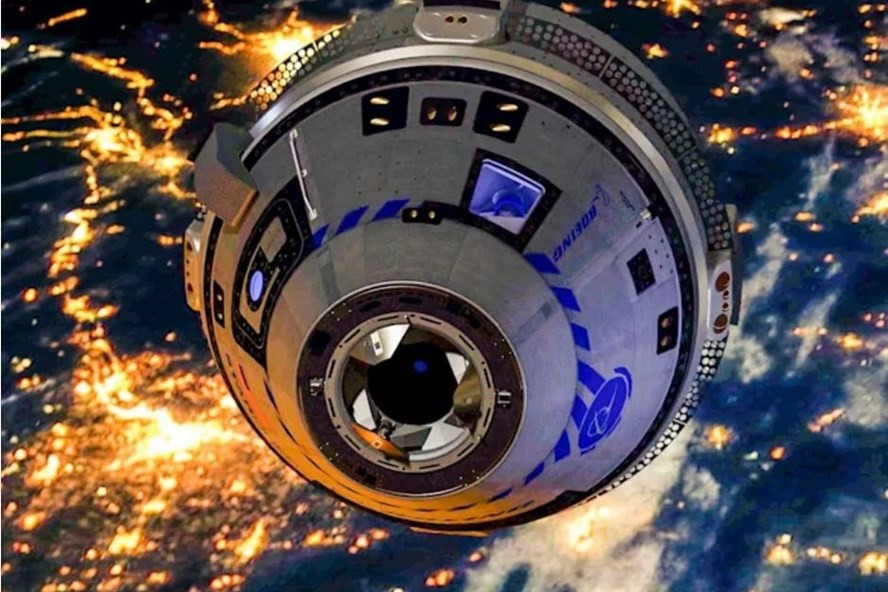 Tàu vũ trụ CST-100 Starliner của Boeing quay quanh Trái đất. Ảnh: Boeing Tàu vũ trụ CST-100 Starliner của Boeing quay quanh Trái đất. Ảnh: Boeing