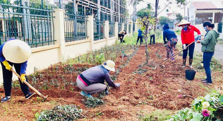 Nhiều mô hình, phong trào về bảo vệ môi trường được triển khai khá đồng bộ. Ảnh Trần Dung
