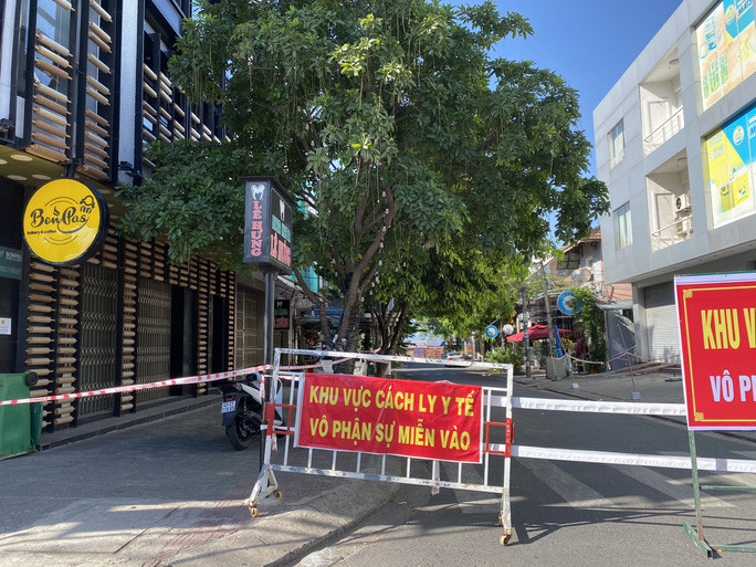 Nha khoa Lê Hưng và Bonpas Bakery & Coffee cùng nằm địa chỉ 143 Điện Biên Phủ và kế bên là Công ty Nhựa Duy Tân - 145 Điện Biên Phủ Nha khoa Lê Hưng và Bonpas Bakery & Coffee cùng nằm địa chỉ 143 Điện Biên Phủ và kế bên là Công ty Nhựa Duy Tân - 145 Điện Biên Phủ