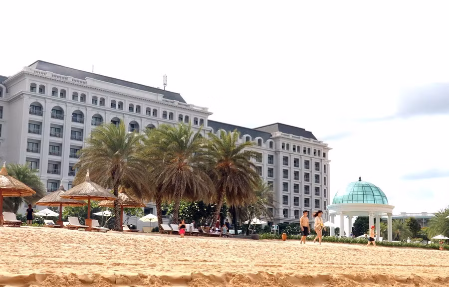 Khách sạn cao cấp tại khu Vinpearl Phú Quốc, xã Gành Dầu, huyện đảo Phú Quốc (Kiên Giang). Ảnh: Lê Huy Hải/TTXVN.