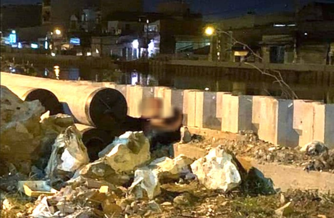 Hiện trường nơi anh Kiến gục tại chỗ Hiện trường nơi anh Kiến gục tại chỗ