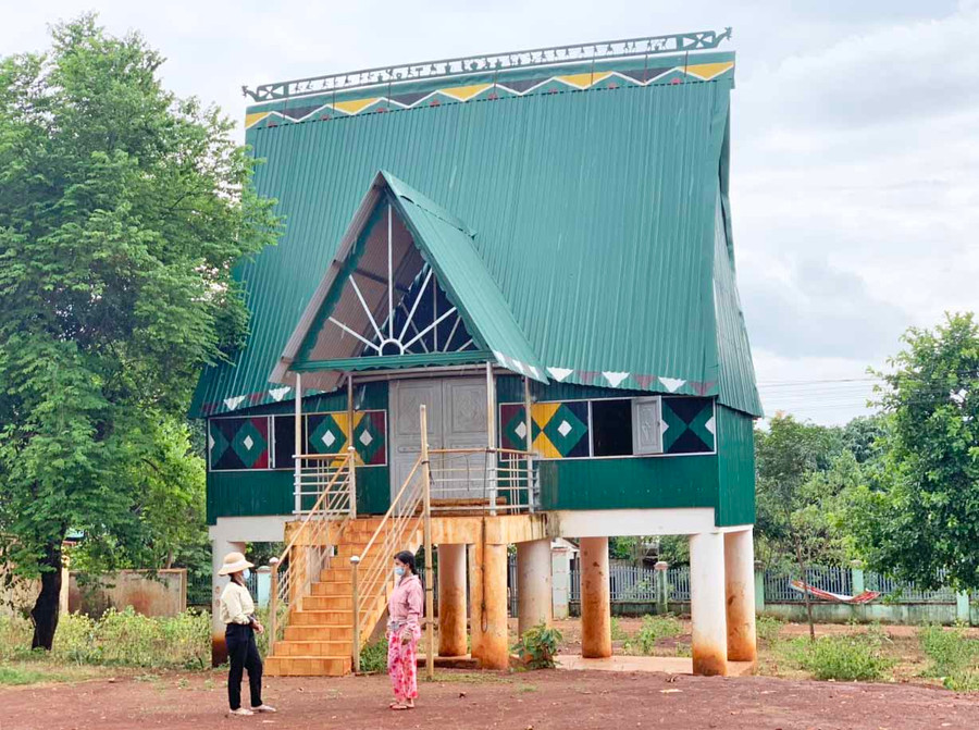 Nhà rông mới của làng Tung Breng (xã Ia Krai, huyện Ia Grai). Ảnh: Nhật Hào