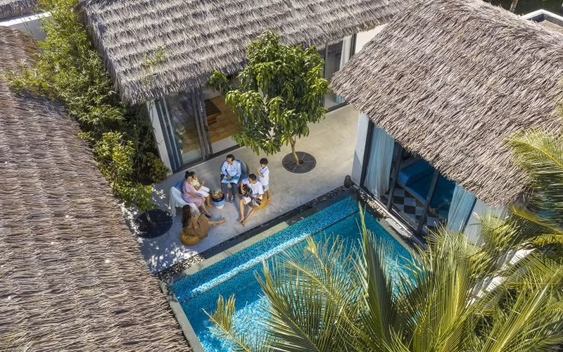 The International Living đã bình chọn Phú Quốc trong top 15 hòn đảo tốt nhất cho người nghỉ hưu. 