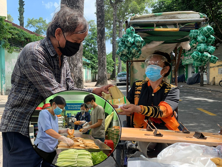 Nhóm thiện nguyện “Người tôi cưu mang” chuẩn bị bánh mì (ảnh nhỏ), và phát tặng người khó khăn. ẢNH: X.K