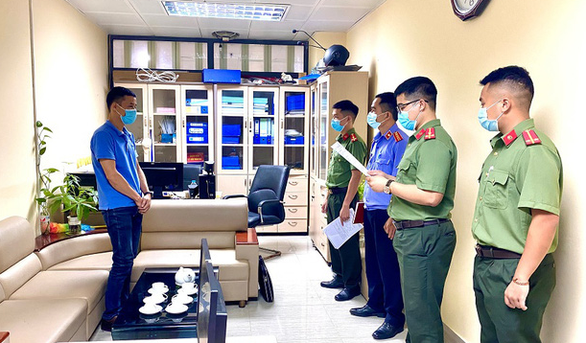 Cơ quan an ninh điều tra Công an Lạng Sơn khám xét nơi ở của Lý Văn Nguyên - Ảnh: Công an cung cấp Cơ quan an ninh điều tra Công an Lạng Sơn khám xét nơi ở của Lý Văn Nguyên - Ảnh: Công an cung cấp