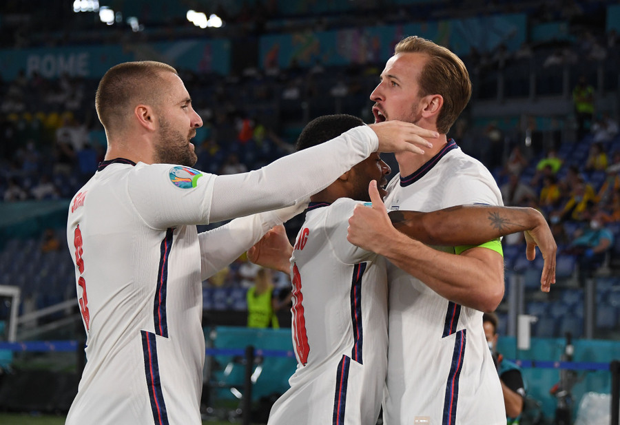 Luke Shaw cũng đóng góp nhiều vào các bàn thắng của tuyển Anh tại EURO 2020. Ảnh: REUTERS