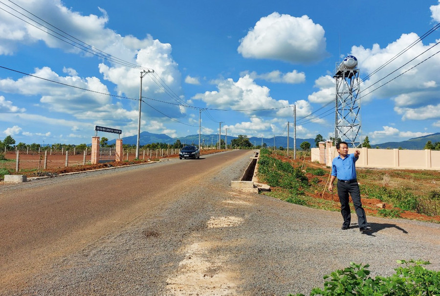  Một góc khu dân cư tập trung làng Dơ Nâu. Ảnh: Thiên Di