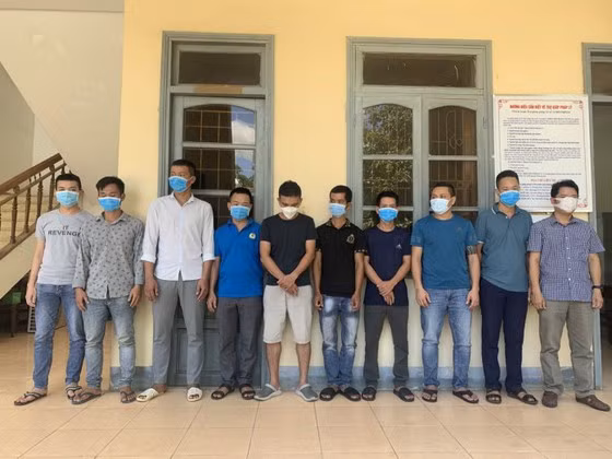 Các đối tượng liên quan