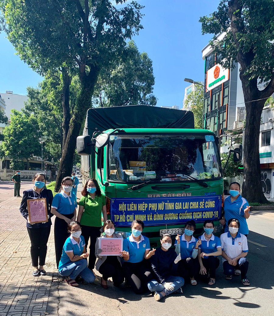  Đến nay, hội viên, phụ nữ trong tỉnh đã ủng hộ gần 20 tấn rau củ quả cho người dân bị ảnh hưởng bởi dịch Covid-19 tại TP. Hồ Chí Minh và tỉnh Bình Dương.