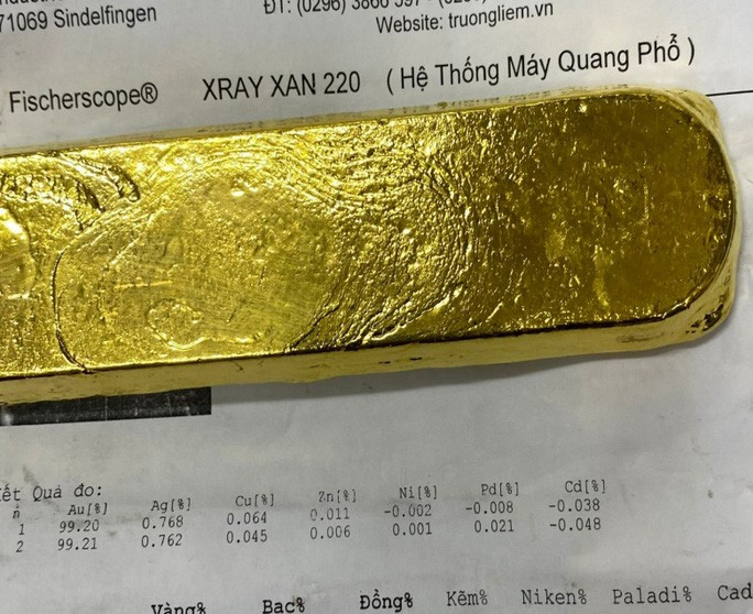 Vàng được thu giữ khi khám xét tại nhà các đối tượng Vàng được thu giữ khi khám xét tại nhà các đối tượng