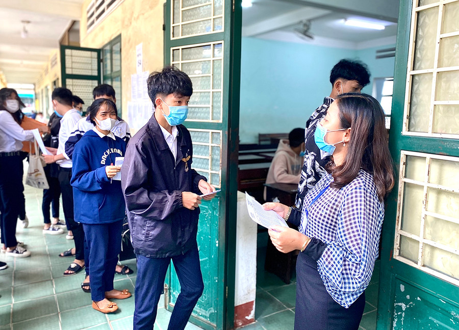  Thí sinh dự thi tốt nghiệp THPT năm 2021. Ảnh: Mộc Trà