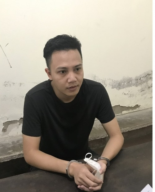 Đối tượng Trần Huỳnh Đức tại CQĐT. Ảnh: X.B. Đối tượng Trần Huỳnh Đức tại CQĐT. Ảnh: X.B.