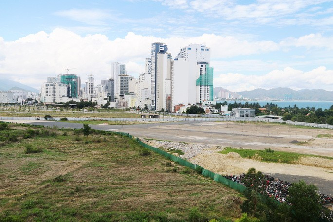 TTCP cũng công bố việc sử dụng quỹ đất tại khu vực sân bay Nha Trang cũ với nhiều thiếu sót, vi phạm  TTCP cũng công bố việc sử dụng quỹ đất tại khu vực sân bay Nha Trang cũ với nhiều thiếu sót, vi phạm