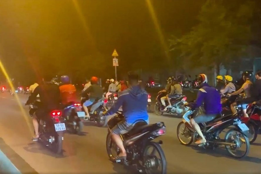 Mức phạt xử dụng còi xe sai cách được quy định cụ thể tại Nghị định 100/2019/NĐ-CP (ảnh minh họa). Ảnh: Khánh Bình Mức phạt xử dụng còi xe sai cách được quy định cụ thể tại Nghị định 100/2019/NĐ-CP (ảnh minh họa). Ảnh: Khánh Bình