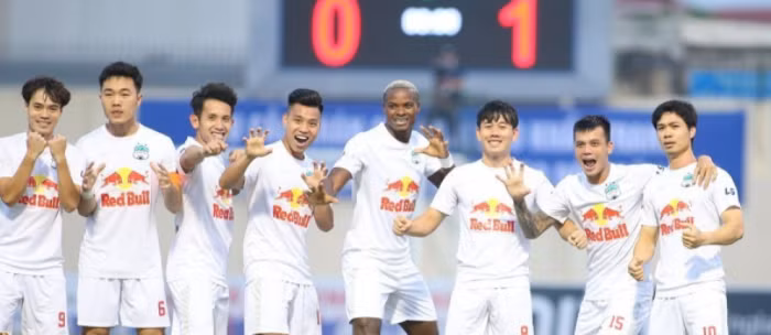 HAGL vẫn còn cơ hội vô địch V.League 2021