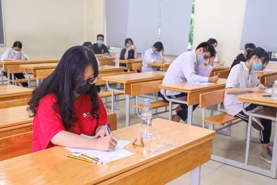  Thí sinh dự thi tốt nghiệp THPT 2021. ẢNH: QUANG PHÚC