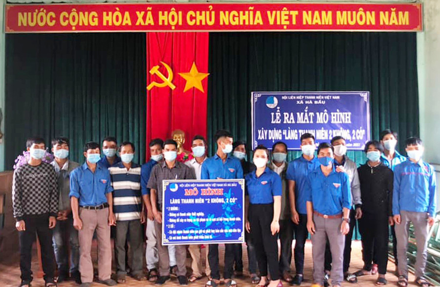  Quang cảnh lễ ra mắt. Ảnh: Hà Phương