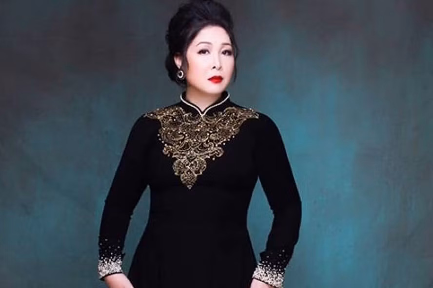 NSND Hồng Vân chính thức đổi tên Fanpage. Ảnh: NVCC