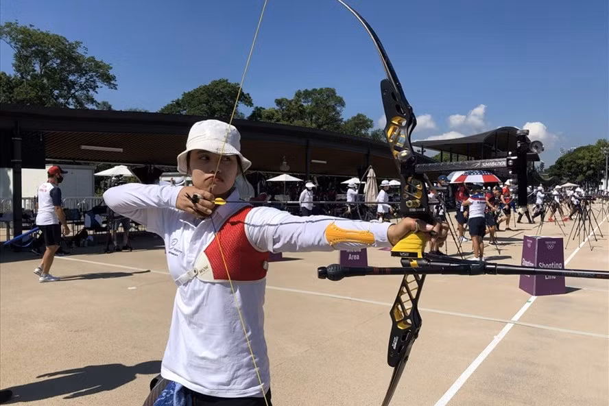 Đại diện Việt Nam, cung thủ Đỗ Thị Ánh Nguyệt sẽ chạm trán đối thủ khó ở vòng đấu loại trực tiếp. Ảnh: TTVN