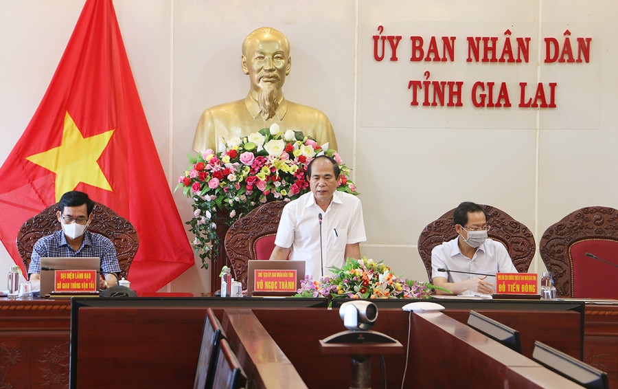 Chủ tịch UBND tỉnh Võ Ngọc Thành phát biểu chỉ đạo tại hội nghị. Ảnh: Quang Tấn