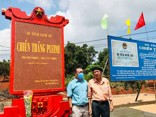 Bia chiến tích Plei Me. Ảnh: Đoàn Minh Phụng