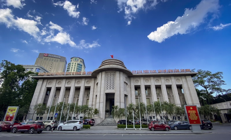 Ngân hàng Nhà nước yêu cầu kiểm soát việc dùng thẻ ngân hàng để chuyển tiền cá độ bóng đá. (Ảnh: sbv)