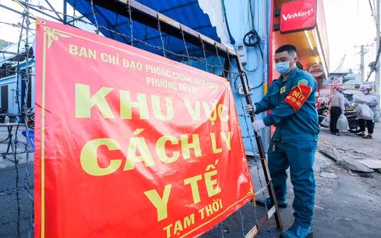  Một điểm phong tỏa trên địa bàn phường An Lạc, quận Bình Tân (Ảnh: Hoàng Triều)