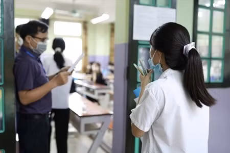 Điểm thi tốt nghiệp THPT năm 2021 vừa được Bộ GDĐT công bố vào 0h ngày 26.7. Ảnh: Hải Nguyễn