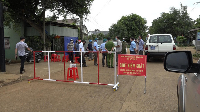 Huyện Cư Kuin phong tỏa nhiều buôn sau khi ghi nhận nhiều ca mắc Covid-19