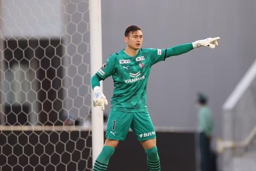 Đặng Văn Lâm đang thi đấu tại Cerezo Osaka. Ảnh: Cerezo Osaka.