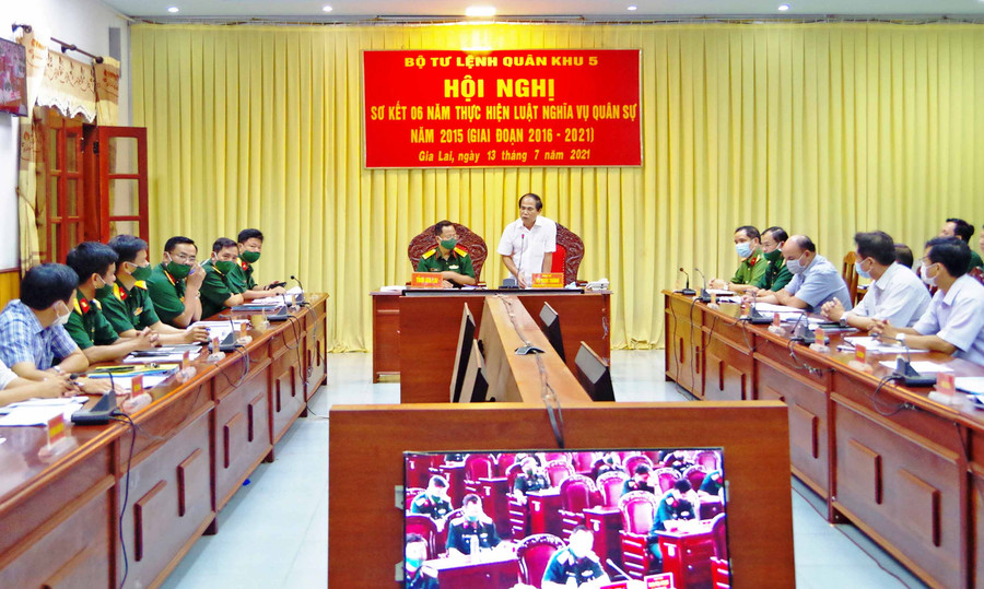 Các đại biểu dự hội nghị tại điểm cầu Gia Lai