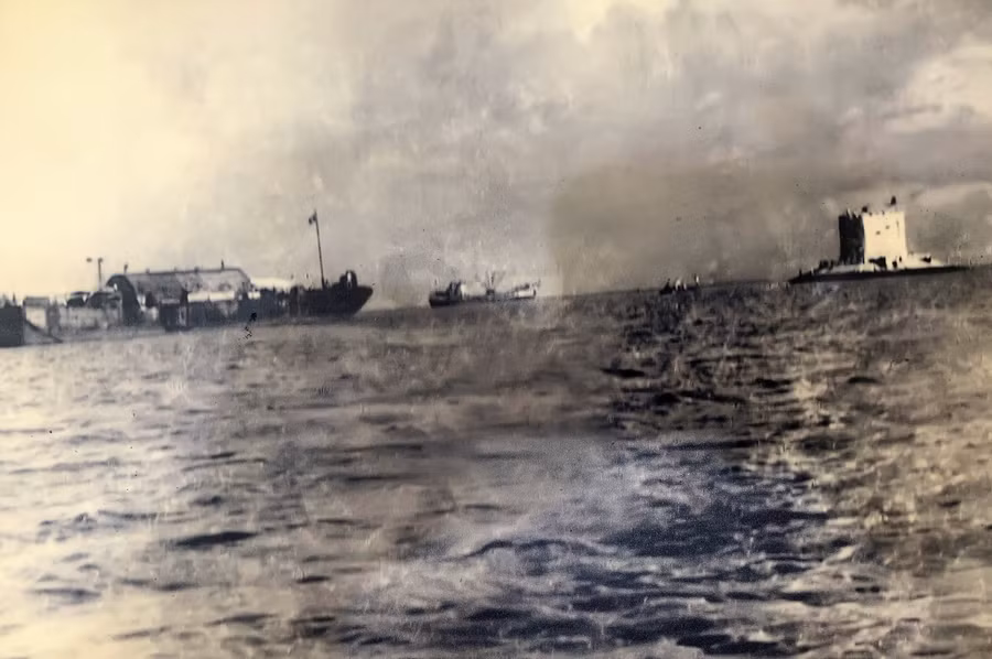 Tàu của hải đội 812, Lữ đoàn 171 trực bảo vệ chủ quyền đảo chìm trên quần đảo Trường Sa. ẢNH: TƯ LIỆU QCHQ