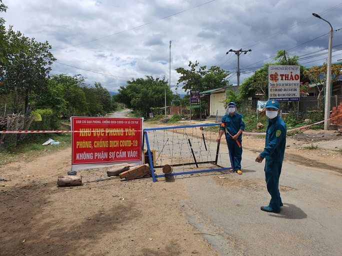 Huyện Krông Bông phải phong tỏa nhiều khu vực để phòng chống dịch bệnh Huyện Krông Bông phải phong tỏa nhiều khu vực để phòng chống dịch bệnh