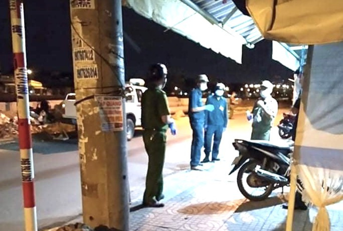 Cơ quan chức năng bảo vệ hiện trường Cơ quan chức năng bảo vệ hiện trường