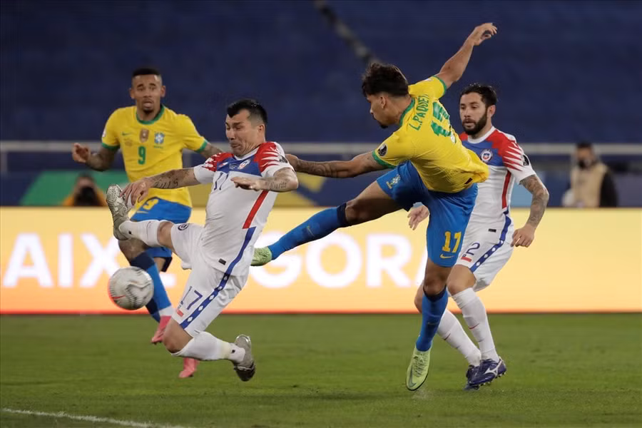Lucas Paqueta vừa vào sân đã ghi bàn thắng quyết định trận đấu. Ảnh: Copa America