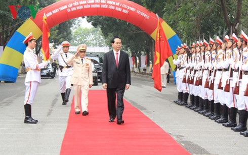 Chủ tịch nước Trần Đại Quang dự lễ kỷ niệm 20 năm Ngày thành lập Tiểu đoàn Cảnh sát đặc nhiệm số 1.