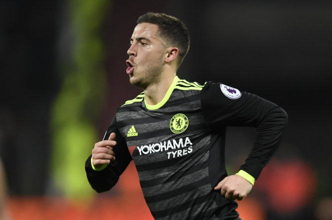 Eden Hazard ăn mừng bàn mở tỉ số cho Chelsea. Ảnh: Reuters Eden Hazard ăn mừng bàn mở tỉ số cho Chelsea. Ảnh: Reuters