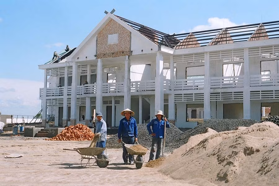  An toàn vệ sinh lao động là vấn đề cần được quan tâm. Ảnh: thanh nhật